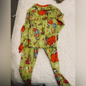 Grinch pjs